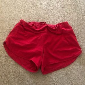 red lululemon 4” shorts